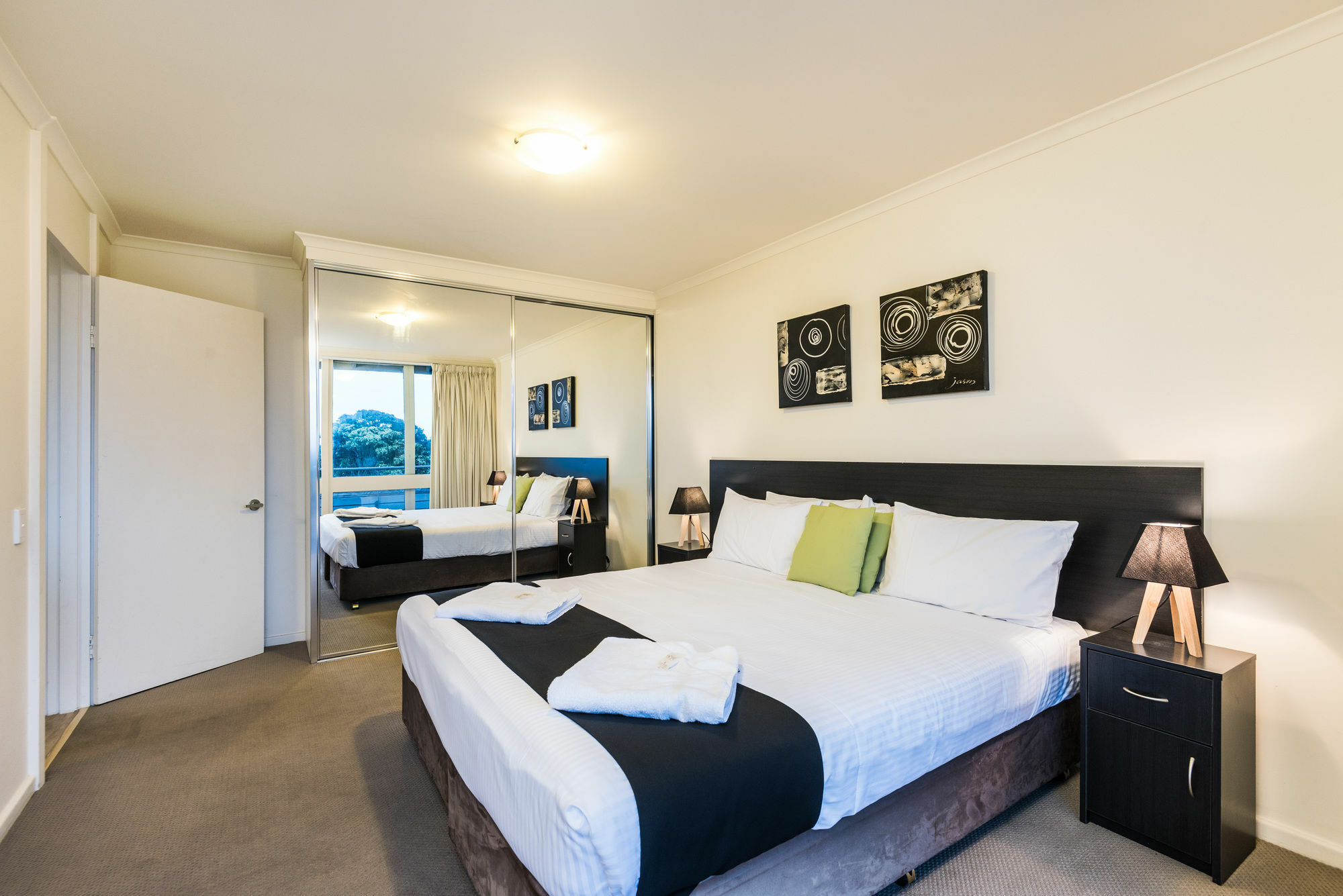 Horizon Holiday Apartments ナルーマ エクステリア 写真